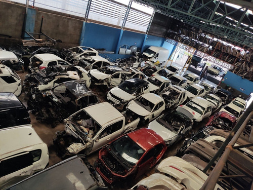 Imagem 7 de 10 de Sucata Civic Ex 1.6 16v 98 Pra Tirar Peças Motor Cambio Etc