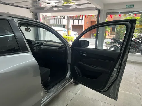 Suzuki Swift Dziere Mt 2023