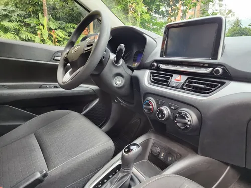 Hyundai Accent Automatico