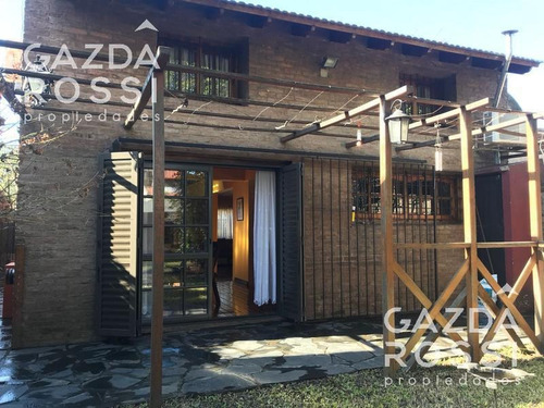 Imagen 15 de 23 de Casa - Adrogue