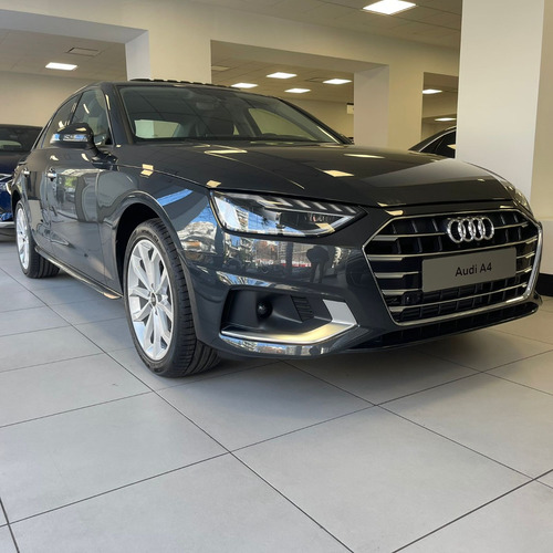Audi A4 2.0 40 Tfsi Front