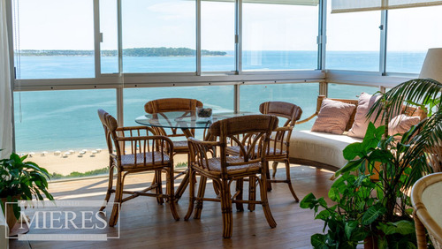 Venta Apartamento 3 Dormitorios- Playa Mansa (ref: Atm-7471)