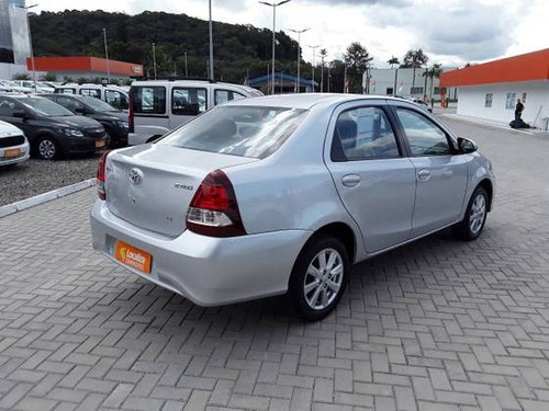Imagem 7 de 9 de Toyota Etios 1.5 X Plus Sedan 16v Flex 4p Automático