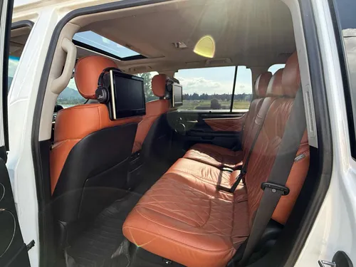 Lexus LX 2 5.7 570