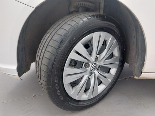 Volkswagen Voyage 1.0 12V MPI TOTALFLEX 4P MANUAL