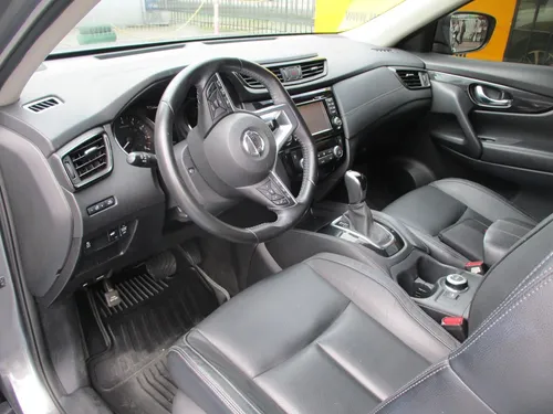 Nissan X-trail T32 4x4 2500cc At Aa