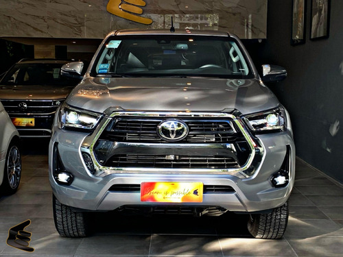 Toyota Hilux 2.8 Cd Srx 177cv 4x4 At