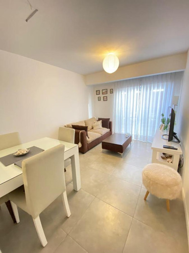 Departamento Dos Ambientes En Venta En Ituzaingó Norte