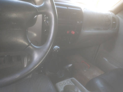 Ford Ranger 2.5 Xlt Cab. Simple 4X4 2P