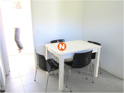 Impecable Casa Minimalista, Moderna, A Pocas Cuadras De La Playa Mansa. - Ref: 216355