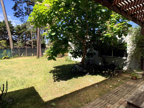 Casa En Alquiler En Barrio Privado La Arbolada