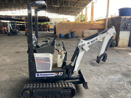 Mini Escavadeira Bobcat Mod. E10 Ano 2021 578.2hs