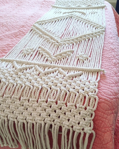 Camino De Mesa / Piecera Para Cama Tejido A Macramé