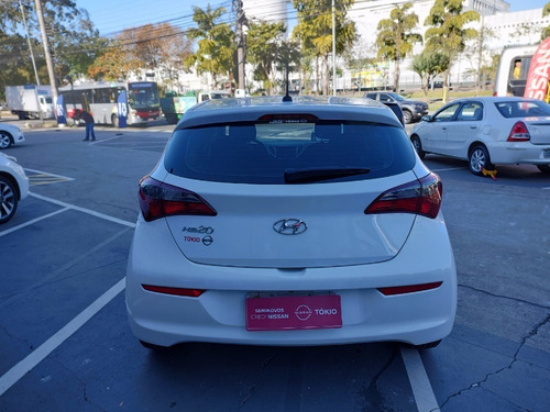 Imagem 5 de 10 de Hyundai Hb20 1.0 Comfort 12v Flex 4p Manual