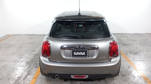 Mini Cooper 1.5 COOPER PEPPER DCT