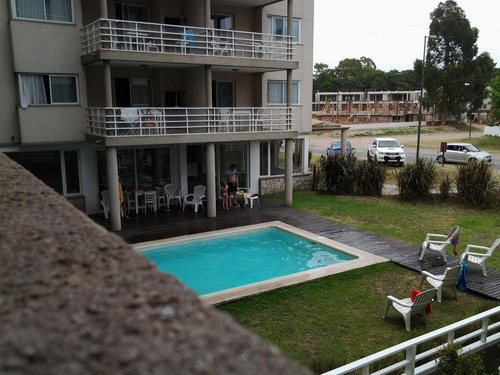 Departamento En Venta De 2 Ambientes En Pinamar Con Amenities Categoría