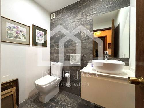 Excelente Depto Remodelado Venta 2d/3b/estar/patio Vitacura