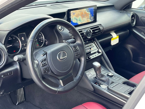 Lexus IS 4p 300 Premium L4/2.0/T Aut