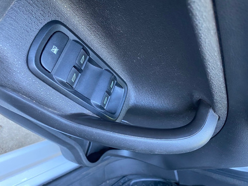 Ford Fiesta Mexicano Permuto Financio