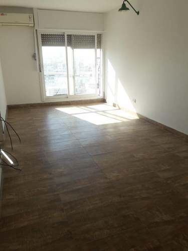 Imagen 3 de 10 de Departamento - San Cristobal- Monoambiente