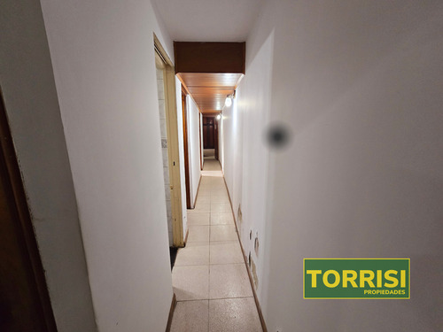 Venta - 5 Amb Ph C/patio Y Cochera/local - Campichuelo 300
