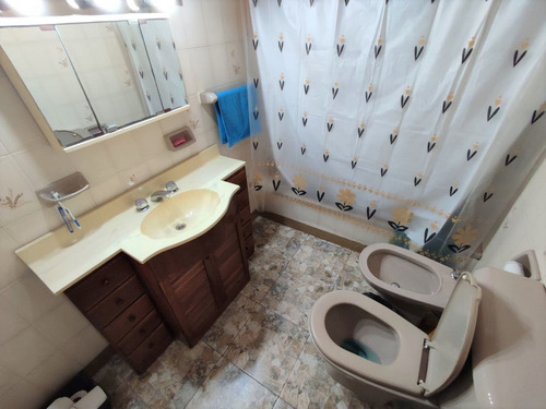 Imagen 14 de 17 de Casa En Venta En Jose Leon Suarez