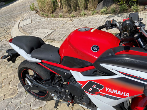 Yamaha Fz6r 2014