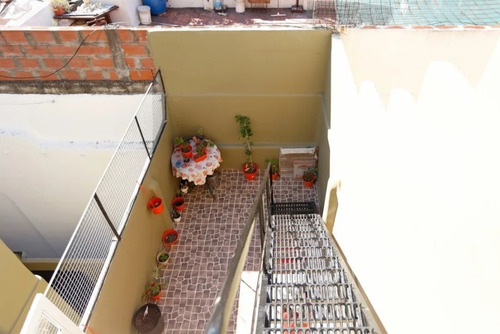 Imagen 11 de 14 de Vendido Marcos Paz 3211 Ph 3 Amb 1er Piso Esc Bcon Frte Patio Y Tza