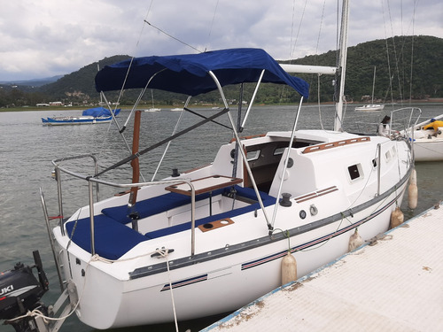 Velero Hunter 25 Pies 1981