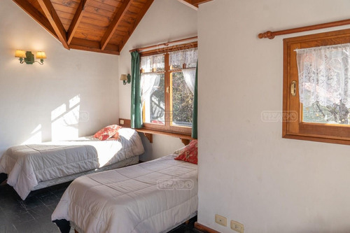 Turístico Cabaña En Venta Ubicado En Centro, San Martin De Los Andes, Patagonia