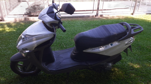 Imagen 2 de 4 de Scooter Zanella Styler 150