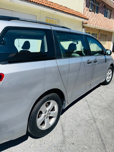 Toyota Sienna 3.5 Ce V6 At