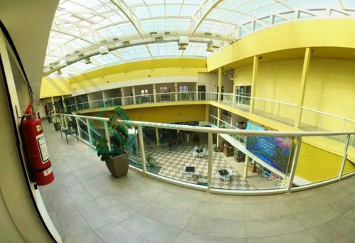 Imagen 17 de 28 de Montevideo - Locales Comerciales En Paseo De Compras Reus