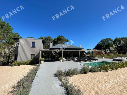 Casa En Venta En Pinar Del Faro, José Ignacio. (ref: Fro-191)