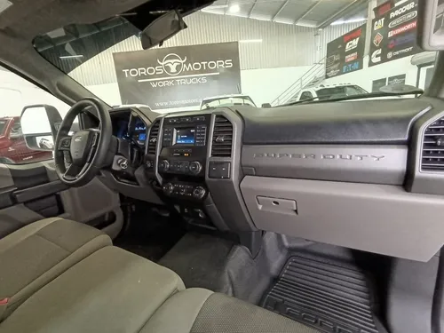 Ford F-350 Dully Cab Sencilla 4x4 Diesel