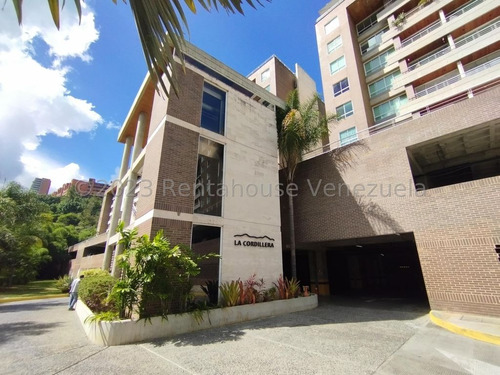 Hermoso Apartamento En Urbanización Privilegiada De Caracas Y Amplios Espacios Deportivos