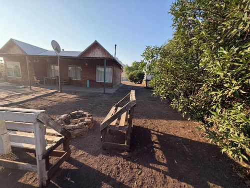 Venta Parcela Con Casa 4d 1b En Quilapilún Al (161418)