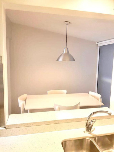 Imagen 5 de 8 de Venta De Departamento En Av. Indalecio Chenault 1700, Las Cañitas. Belgrano.