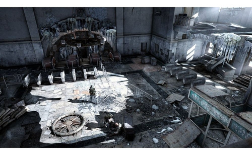 Metro Redux Deep Silver Ps4 Físico