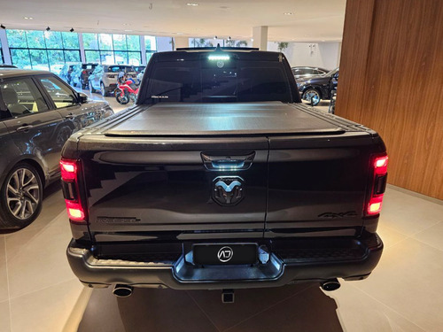 RAM 1500 5.7 V8 GASOLINA REBEL CD 4X4 AUTOMÁTICO