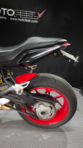 Imagen 4 de 11 de Motofeel Cdmx - Mv Agusta Brutale 675 @motofeelmx