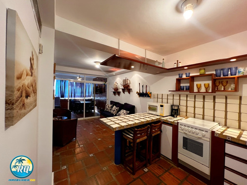 Apartamento En Venta De 3 Habitaciones En Res. La Corina