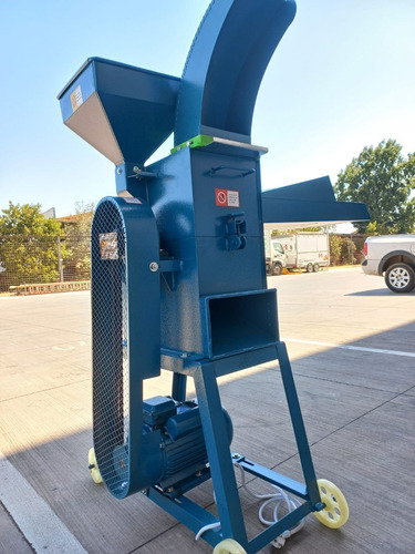 Imagen 4 de 5 de Molino De Martillo Forrajero 3.5 Hp- Ademaq Maquinarias