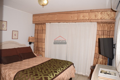 Apartamento Muy Cómodo En Alquiler De Temporada - Ref: 4979