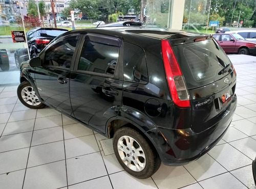 Imagem 3 de 6 de Ford Fiesta 1.6 Mpi Class Hatch 8v Flex 4p Manual