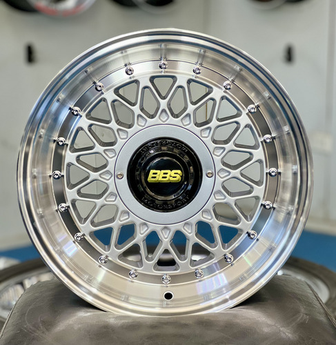 Juego De Llantas 15x8 5x100 5x114 Bbs Cromada