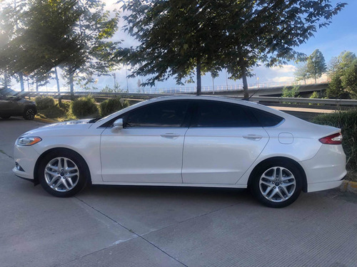 Imagen 2 de 15 de Ford Fusion 2015 2.5 Se Mt