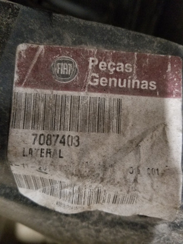 Imagen 4 de 4 de Lateral Zócalo Parante Fiat Siena