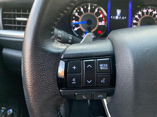 Toyota Hilux SW4 SRV 4x2 2.7 Flex 16V Aut. (7 lugares)