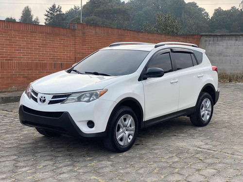 Imagen 2 de 8 de Toyota Rav 4 Rav 4